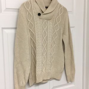 Cable knit sweater